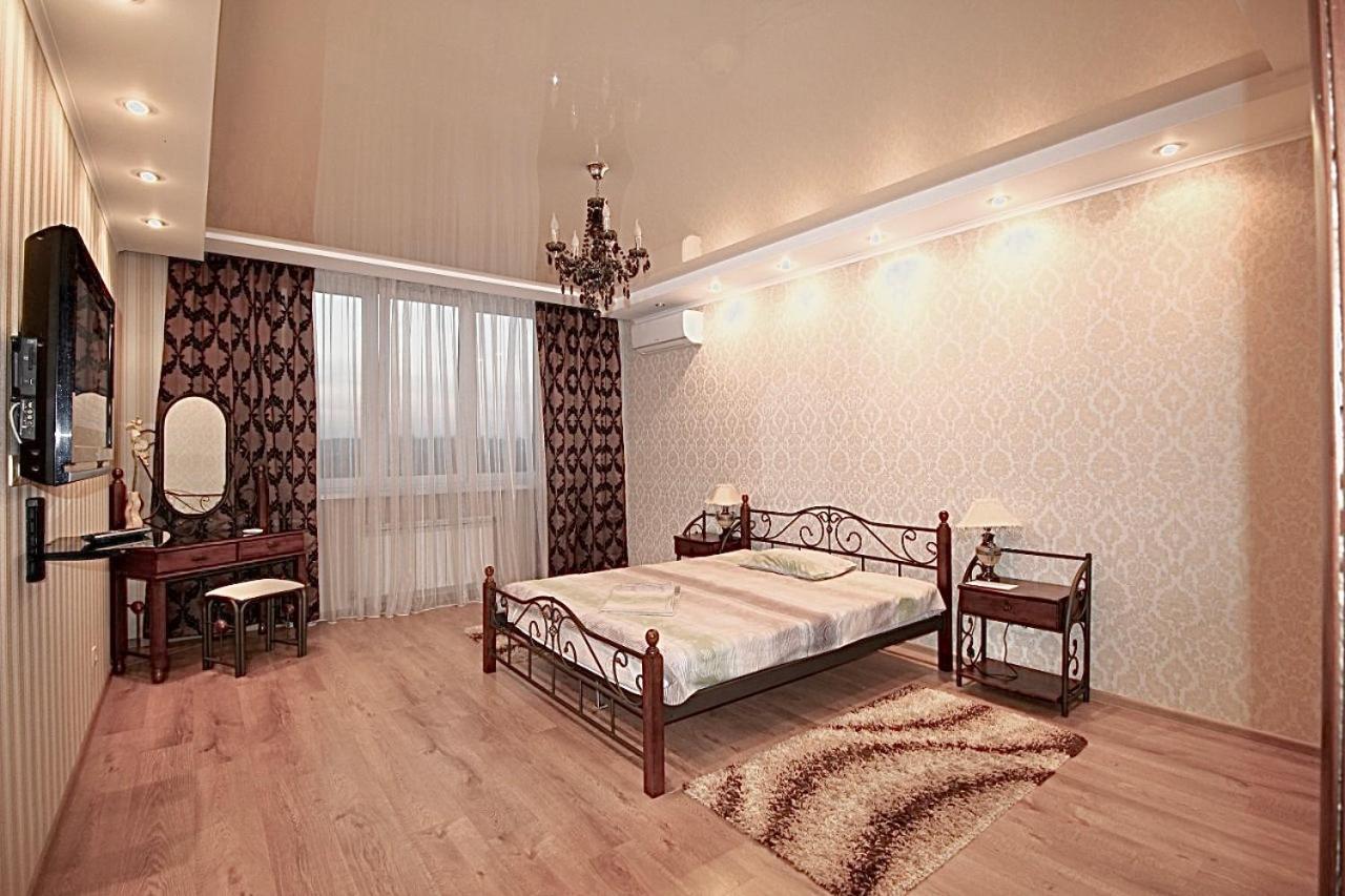 Panoramic View Lux Apartment On Metro Osokorky Kiew Exterior foto